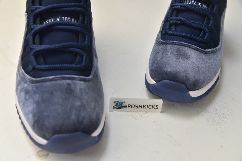Air Jordan 11 WMNS “Midnight Navy” AR0715-441