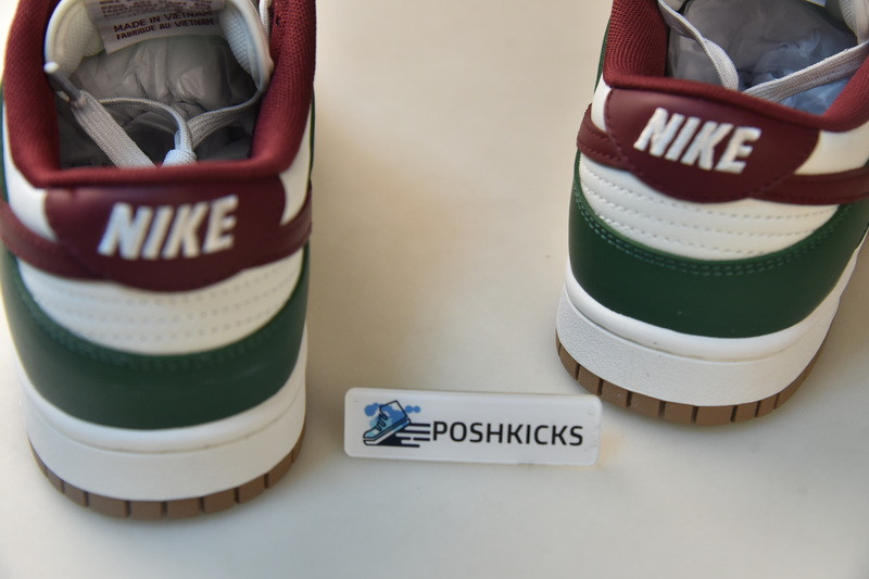 Nike Dunk Low "Gorge Green" FB7160-161