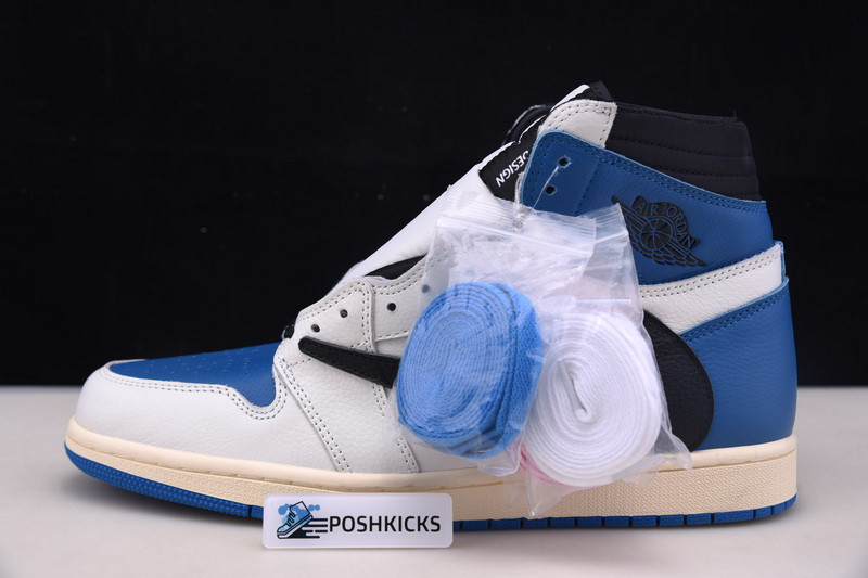 Air Jordan 1 Travis Scott DH3227-105