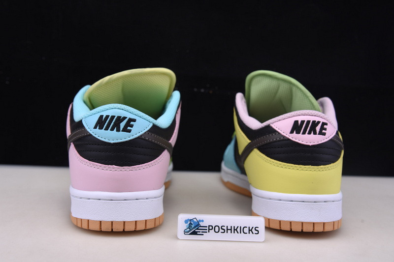 Nike Dunk Low SE “Free 99” DH0952-001