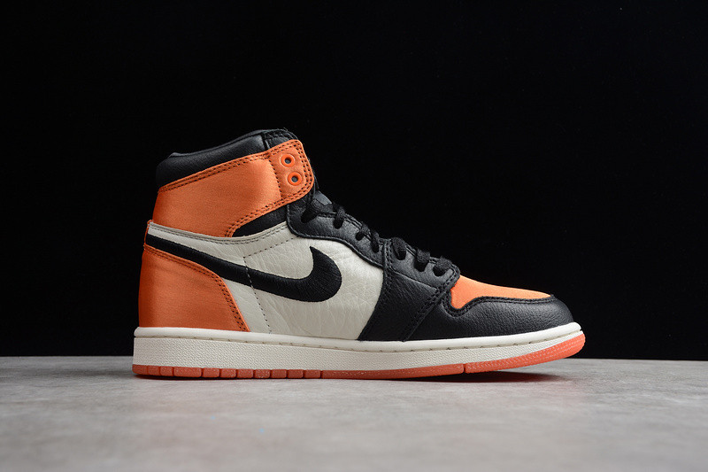 Jordan 1 Retro Satin Shattered Backboard AV3725-010
