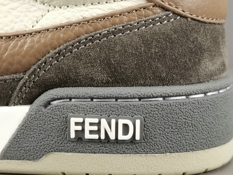 FENDI SNEAKERS