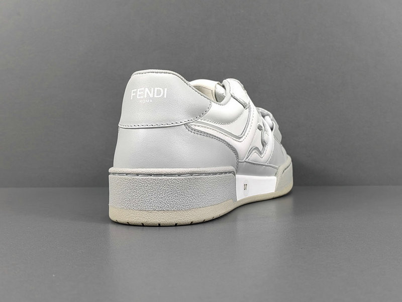 FENDI SNEAKERS