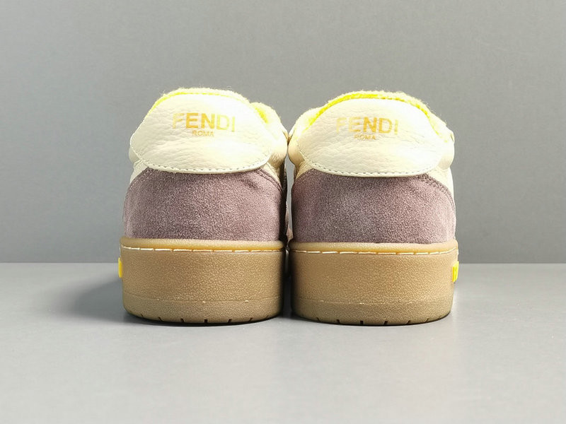FENDI SNEAKERS