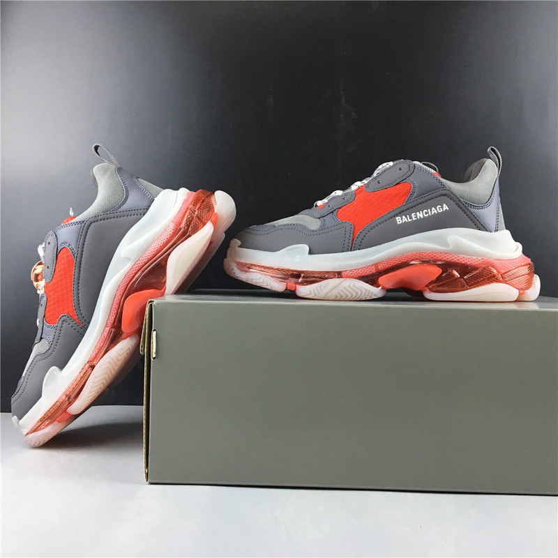 Ba*len*cia*ga triple s trainers clear sole grey red 541624 w0901 2262
