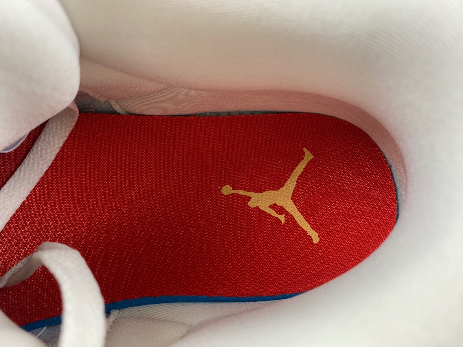 Air Jordan 3 DX6660-800