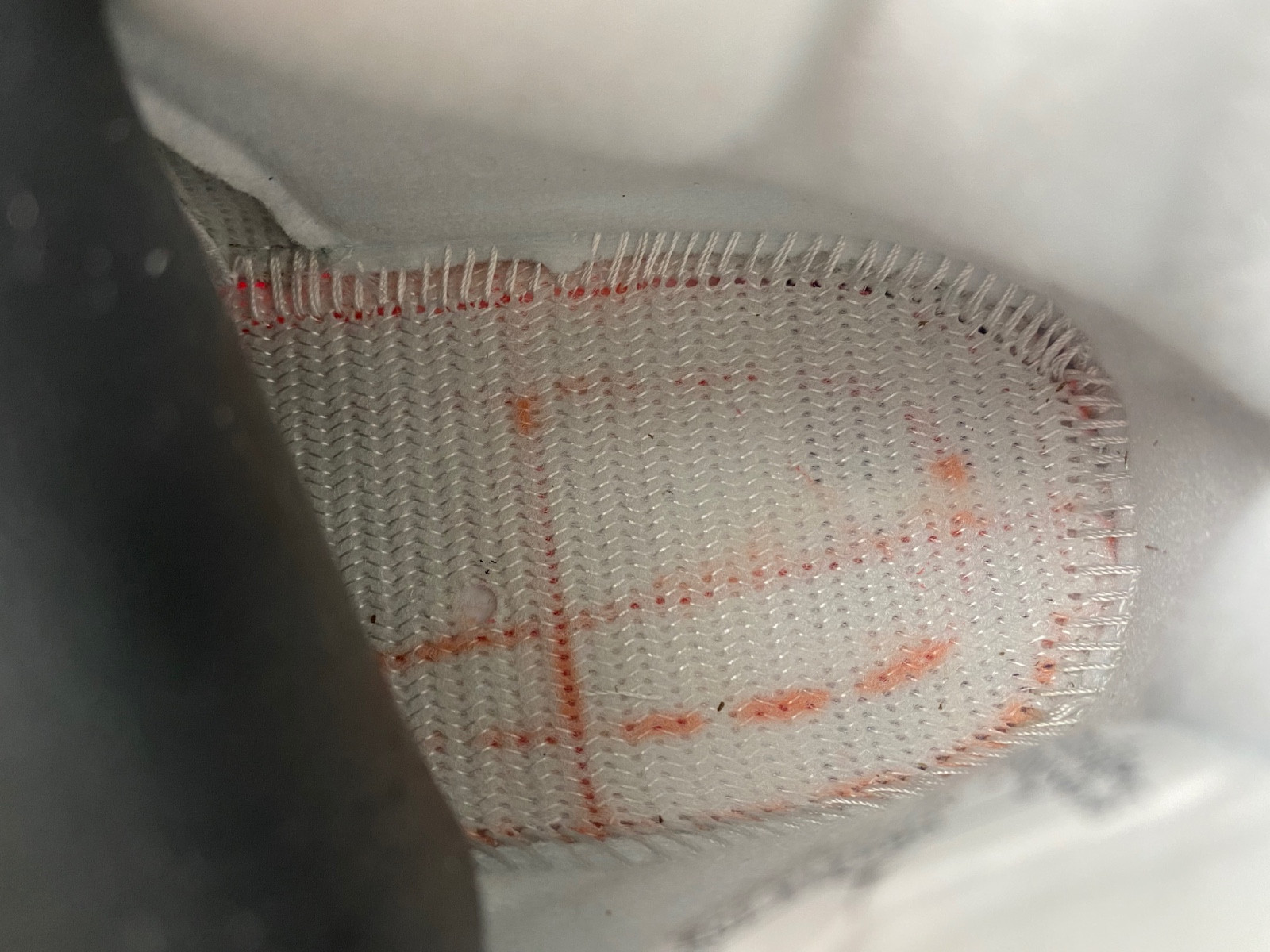 AIR JORDAN 4 WHITE AND ORANGE DR5415-108