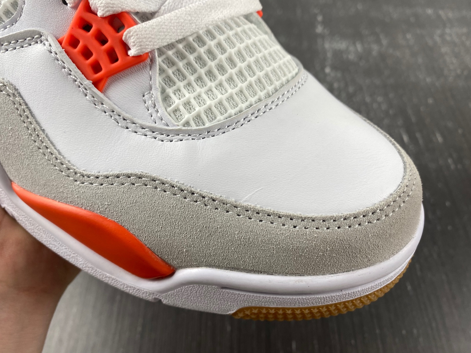 AIR JORDAN 4 WHITE AND ORANGE DR5415-108