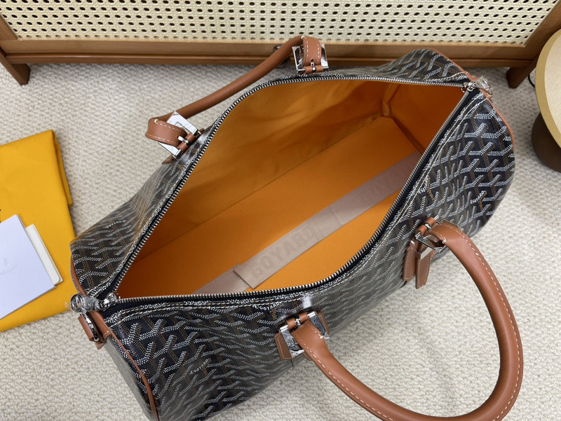 GOYARD Boston travel bag