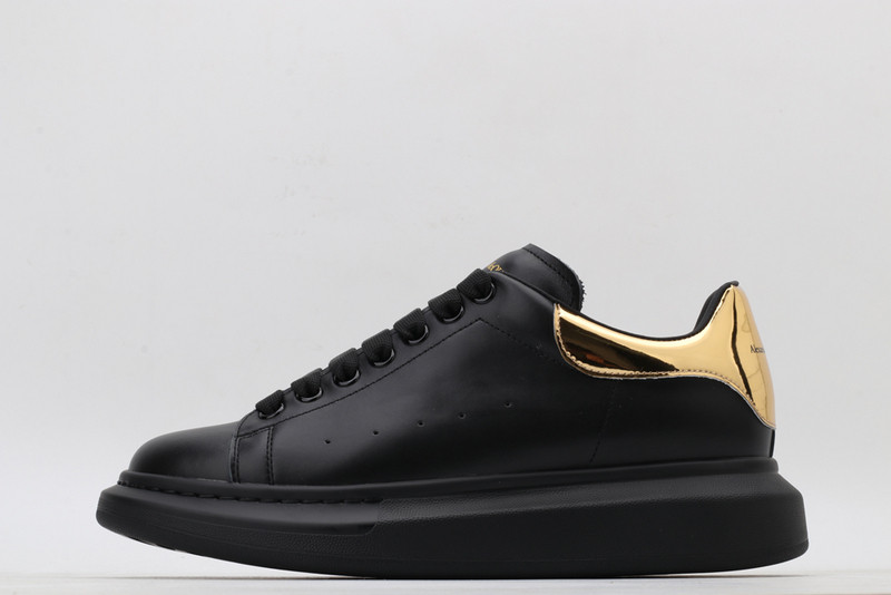 ALEXANDER MCQUEEN SNEAKER