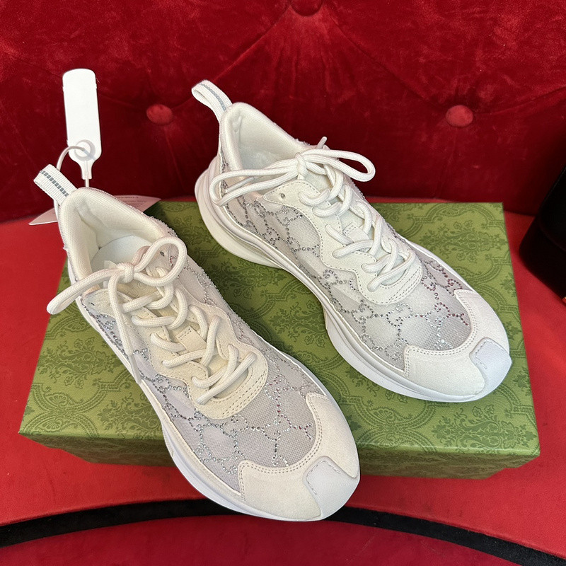 G*u*i run lace-up sneakers