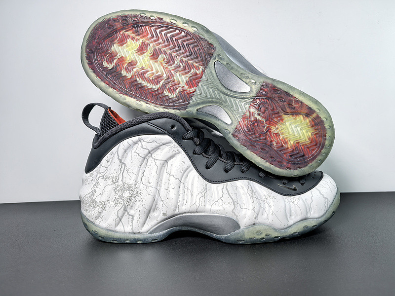 Tekken 8 Nike Foamposite One HF6367-001