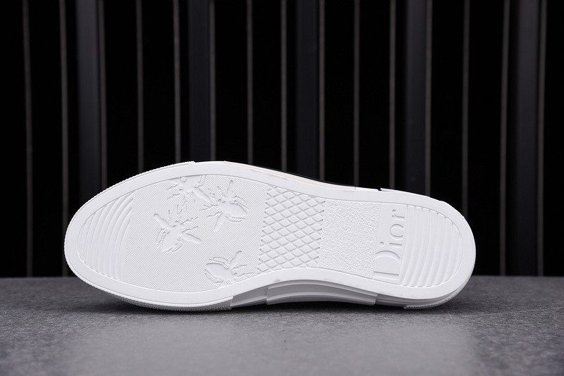 D B23 HIGH-TOP SNEAKERS