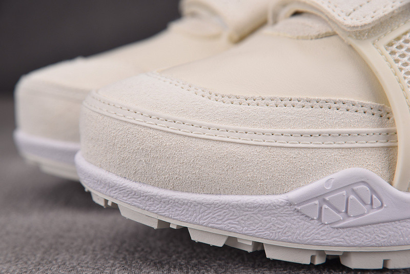 Travis Scott x Nike Shark-A-Don "Sail" | HQ3061-100