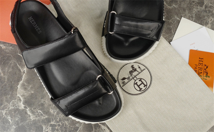 H*rmes Sandals