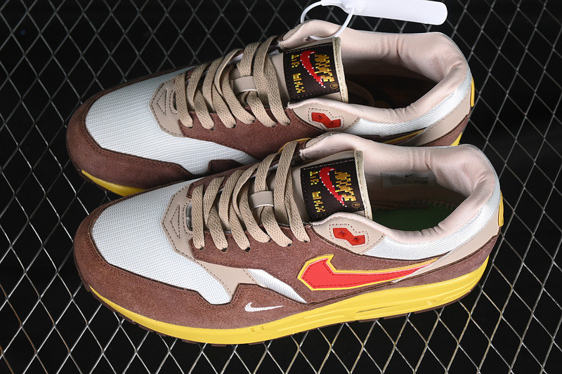Nike Air Max 1 Low Poly Donkey Kong HV5776-200