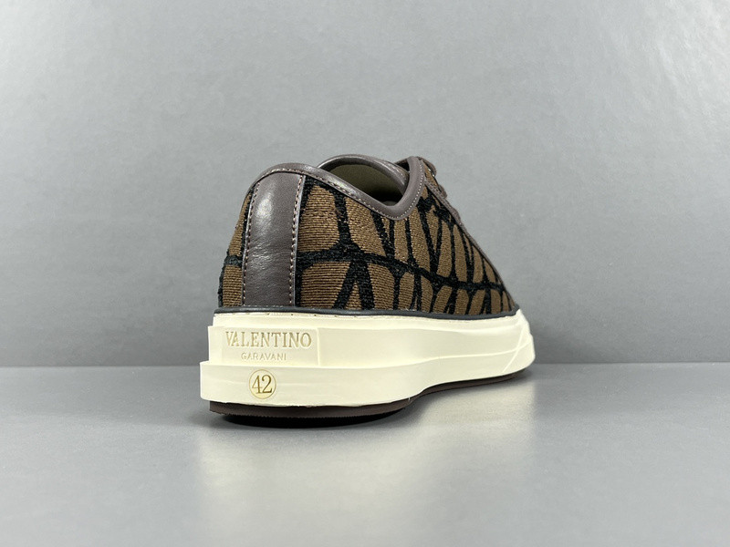 Valentino Garavani Totaloop