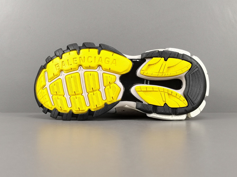 Ba*len*cia*ga track 542436 w1st3 0258