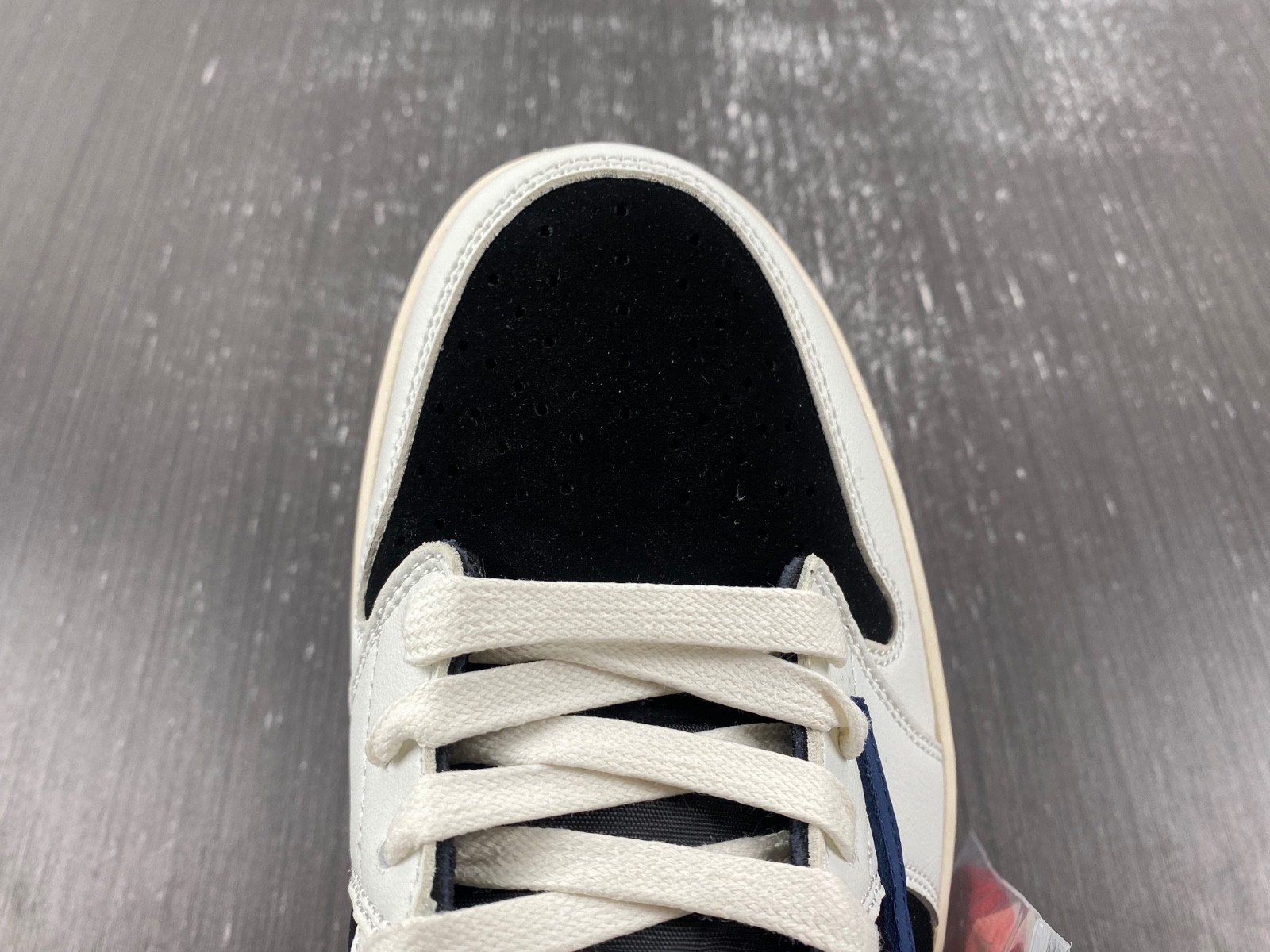 Travis Scott x Fragment Design DM7866-713