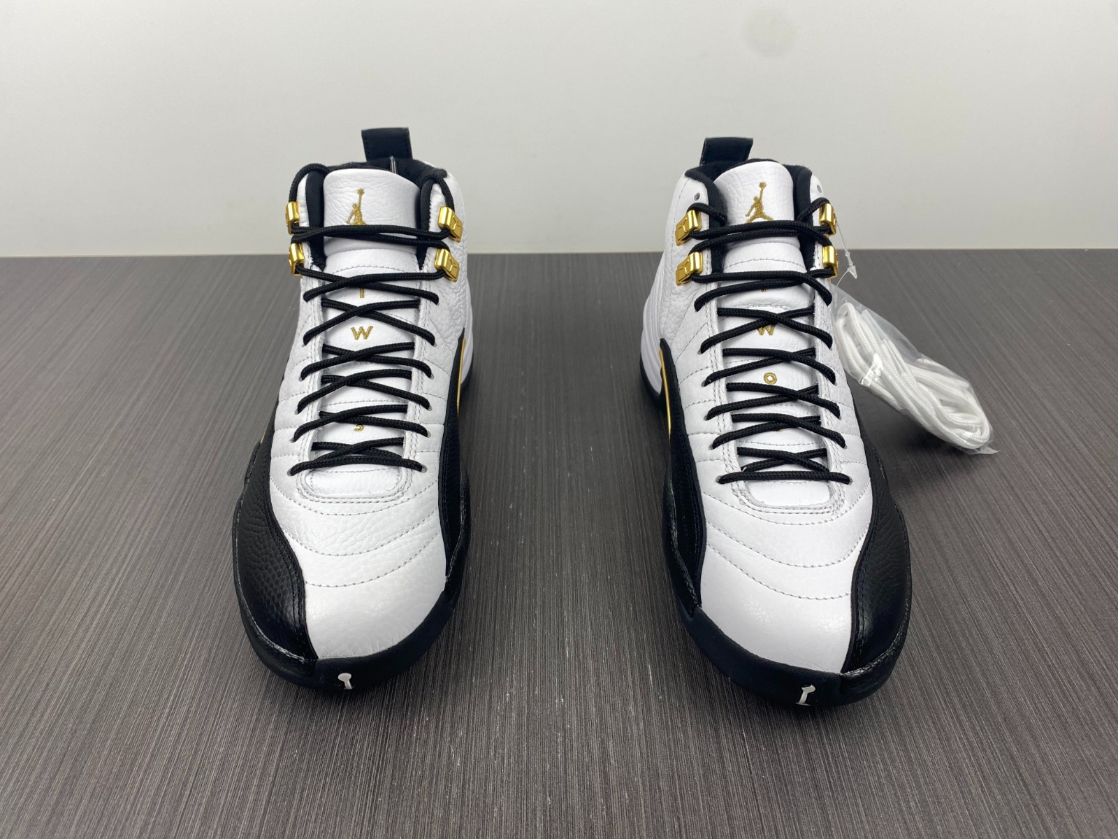 AIR JORDAN 12 “ROYALTY” CT8013-170