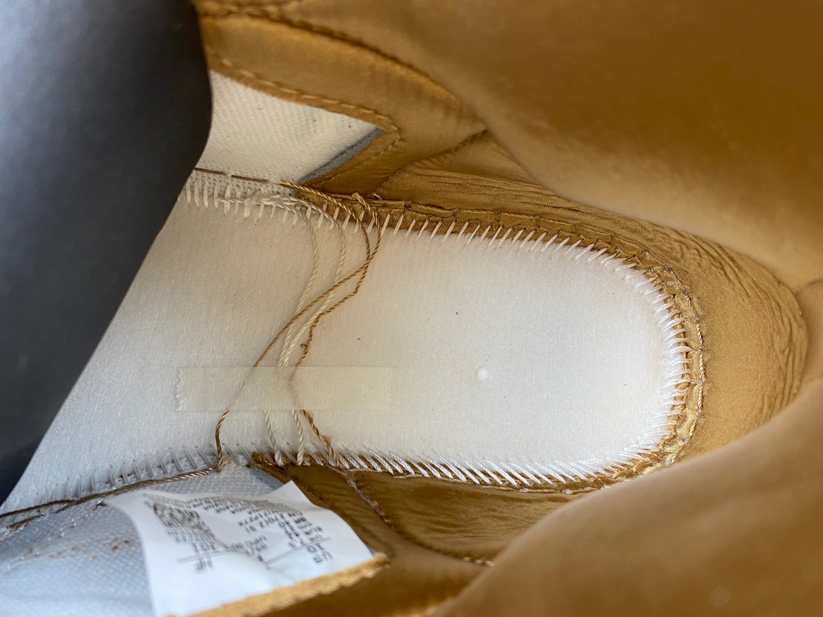 Air Jordan 1 Retro High OG "Praline" FN6622-201