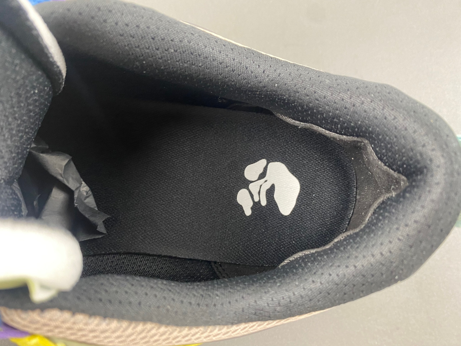 OW C/O ODSY-1000 SPORTS SHOES