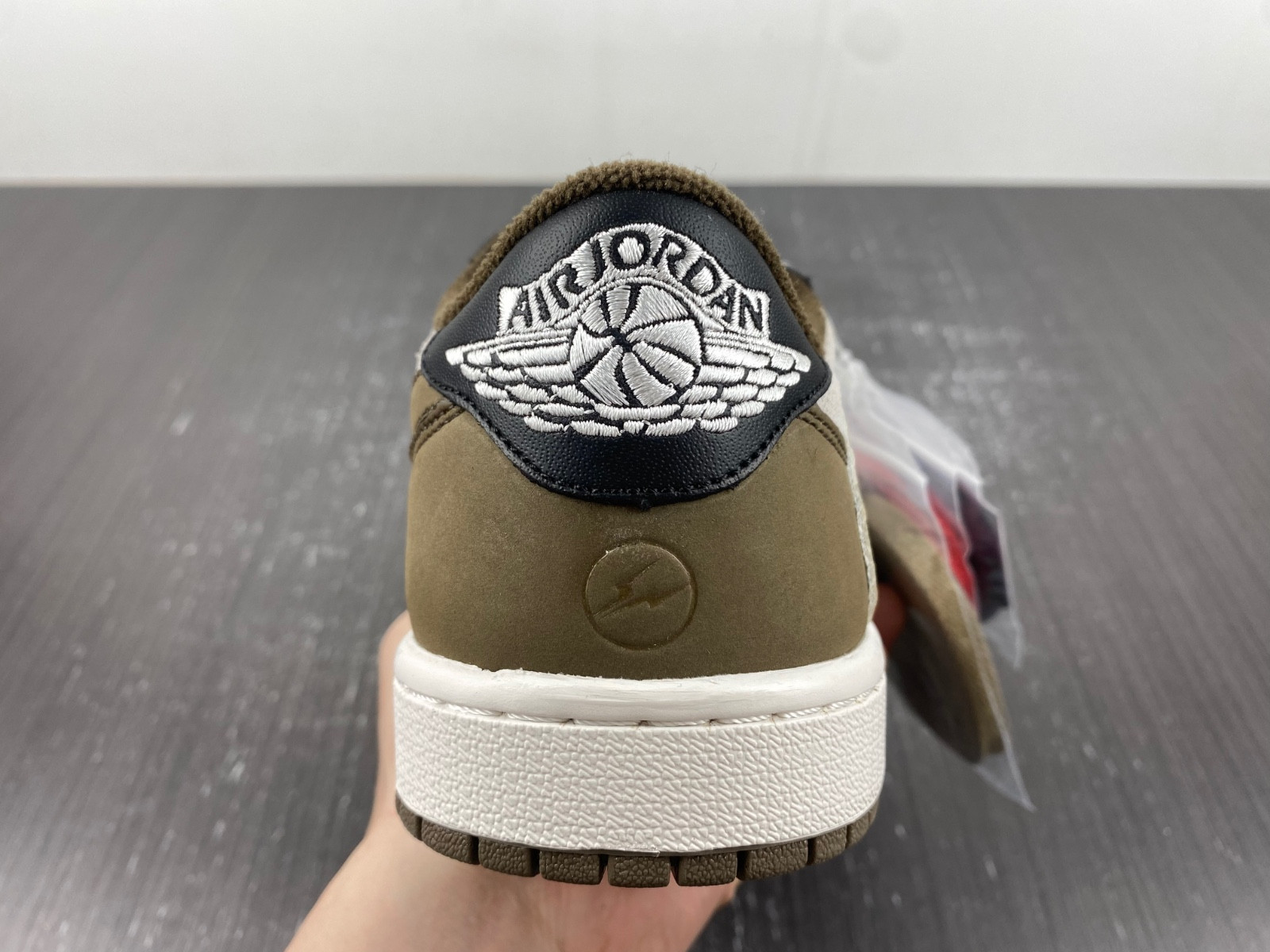 Travis Scott x Air Jordan 1 Low DM7866 902