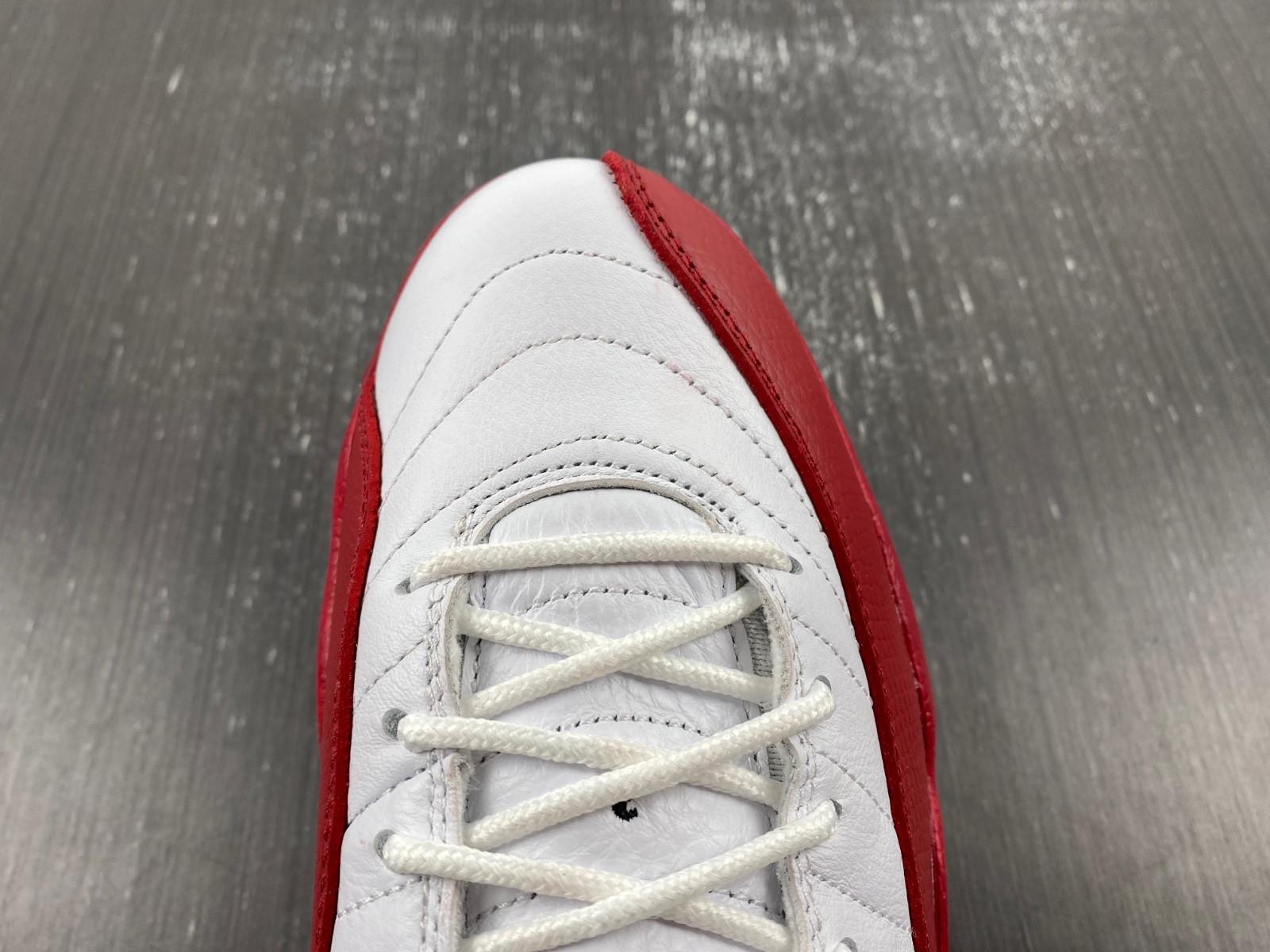 Air Jordan 12 Cherry CT8013-116