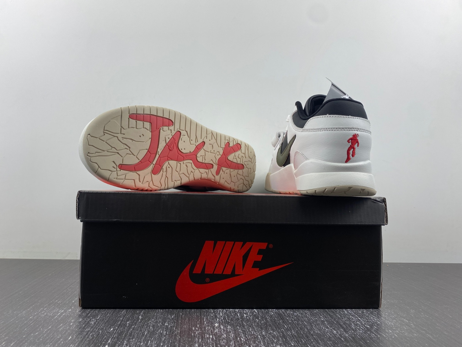 Jordan Jumpman Jack TR Travis Scott FZ8117-100