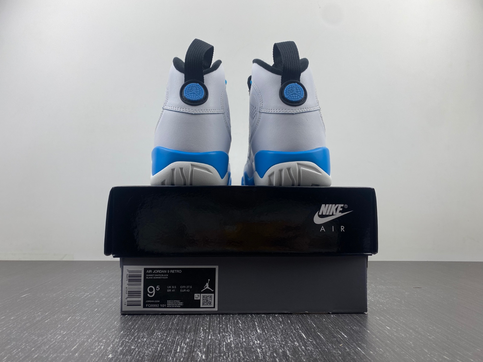 Air Jordan 9 OG "Powder Blue" FQ8992-101