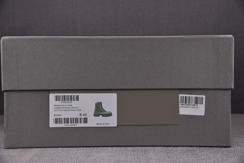 Ba*len*cia*ga strike combat boot