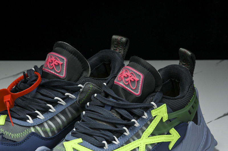 OW C/O ODSY-1000 SPORTS SHOES