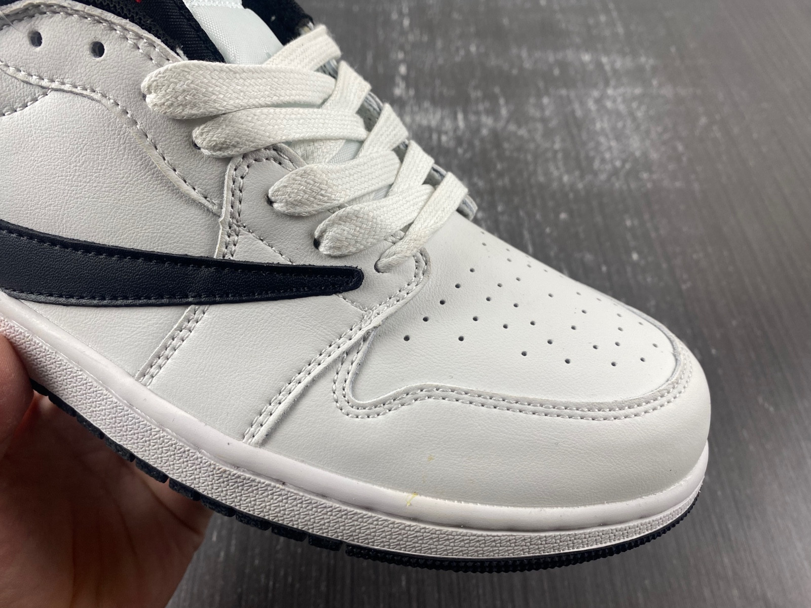 OFF-WHITE x Travis Scott x Air Jordan 1 OW DM7888-180