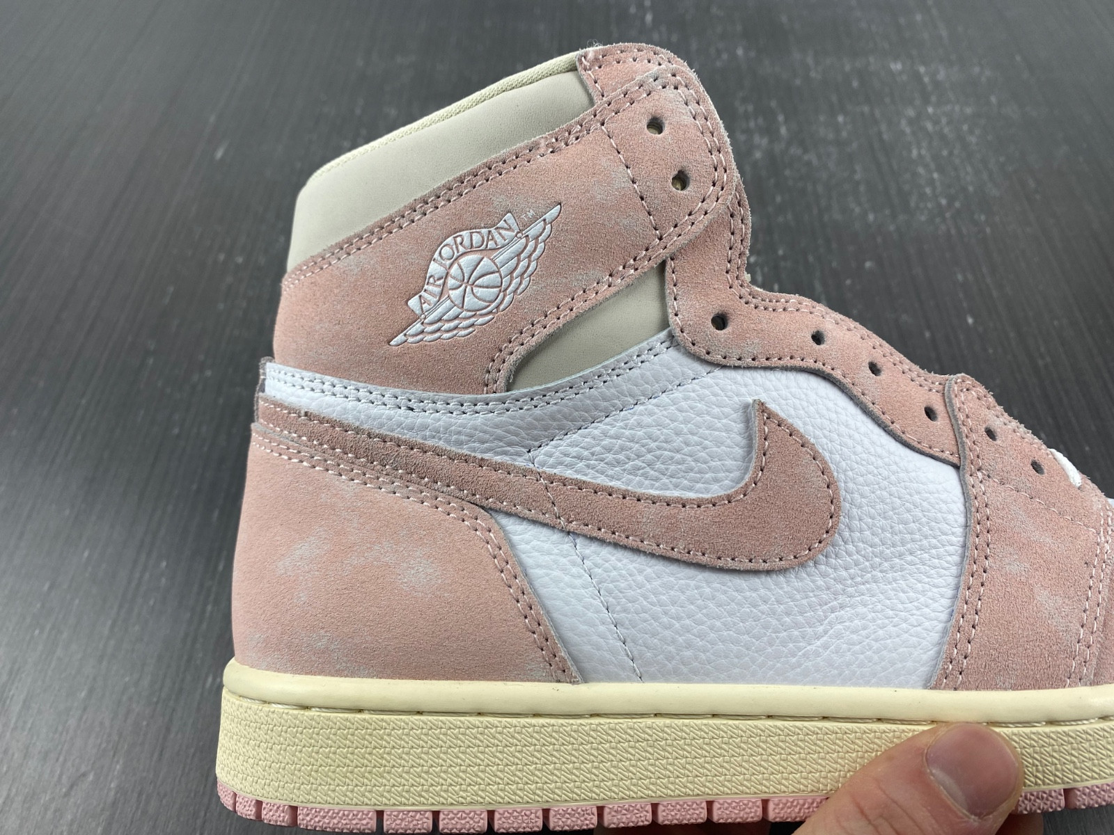 Air Jordan 1 Washed Pink FD2596-600