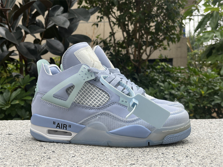 JORDAN 4 RETRO X OW BABY BLUE