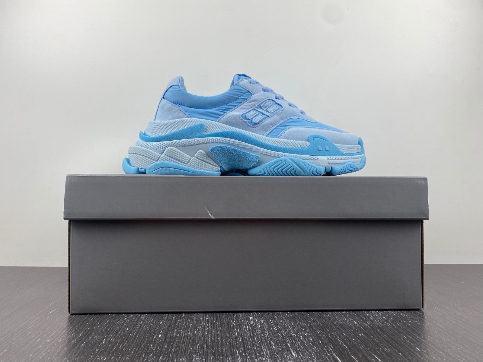 Ba*len*cia*ga triple s 710156 w3cu2 4045