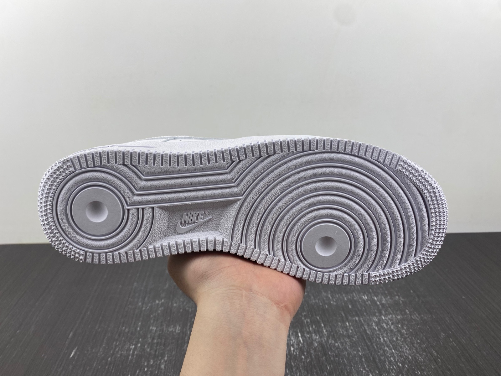 Nike Air Force 1 Low 