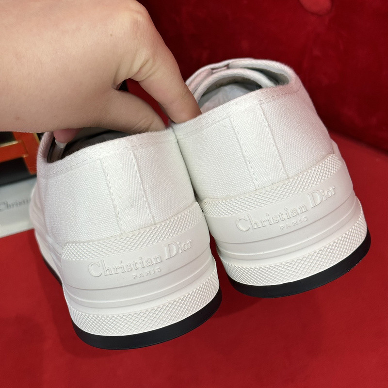 B23 OBLIQUE LOW SNEAKERS