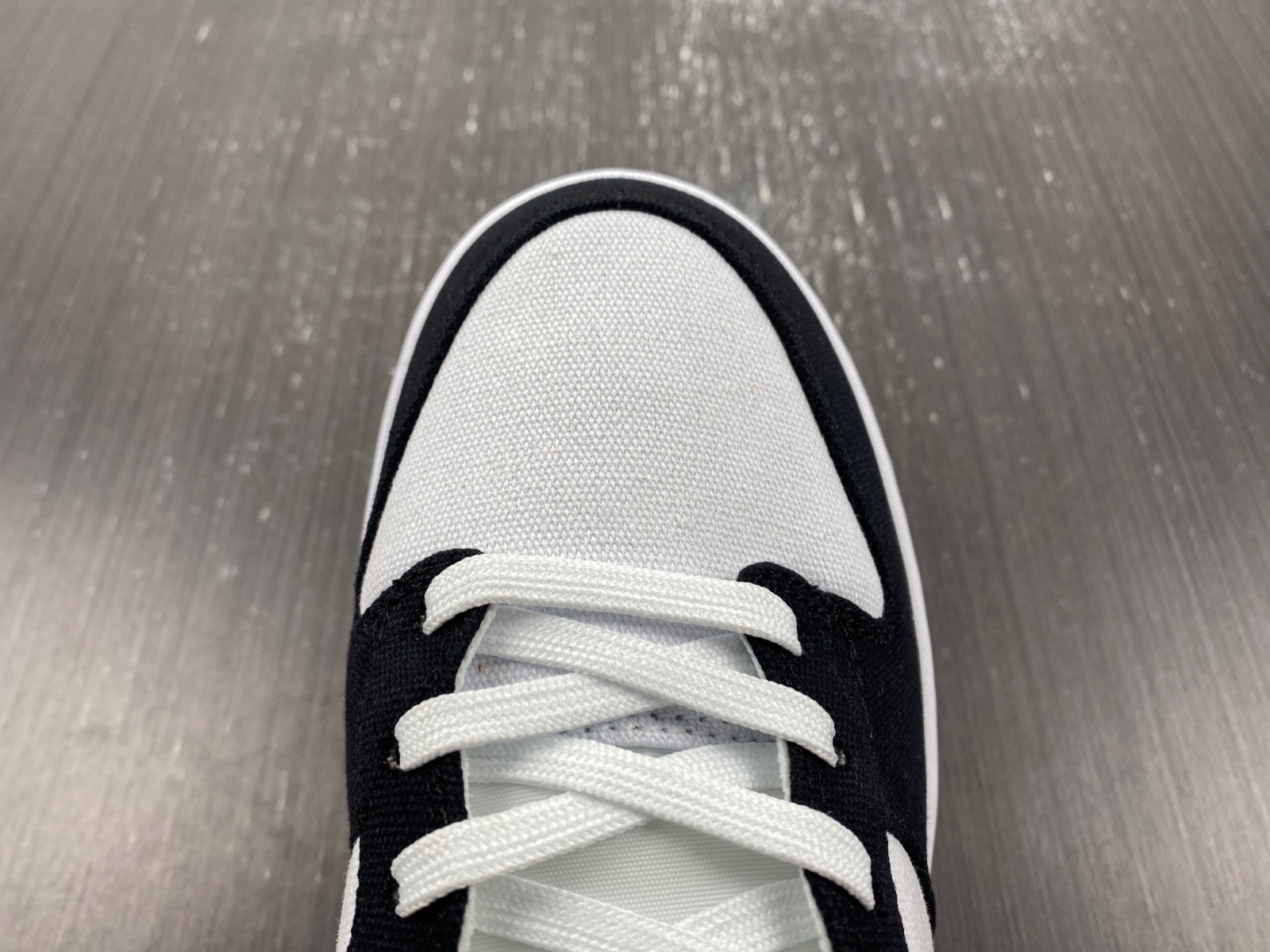 Nike Dunk High SE World Champs DR9512-001