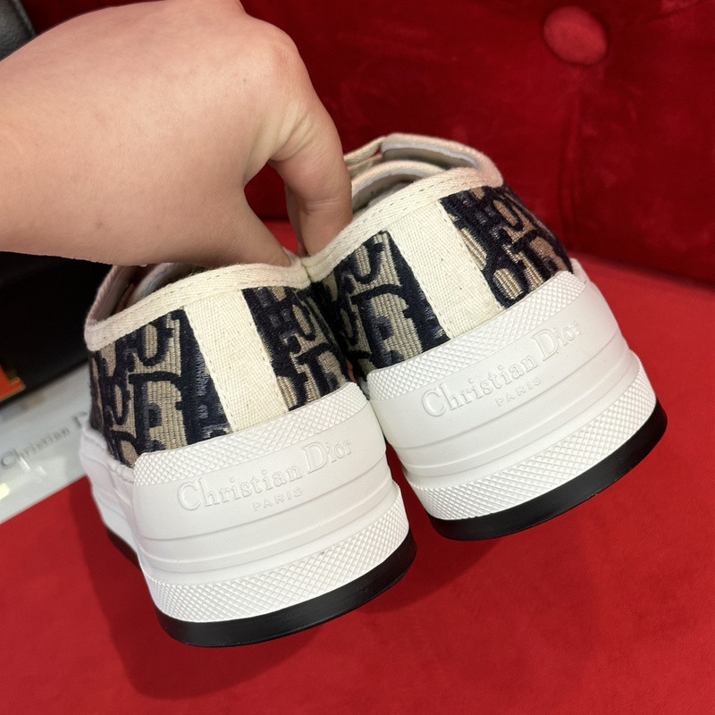 B23 OBLIQUE LOW SNEAKERS