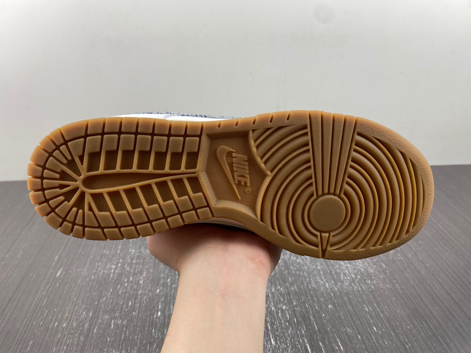 Nike Dunk Low Washed Denim FN6881-100