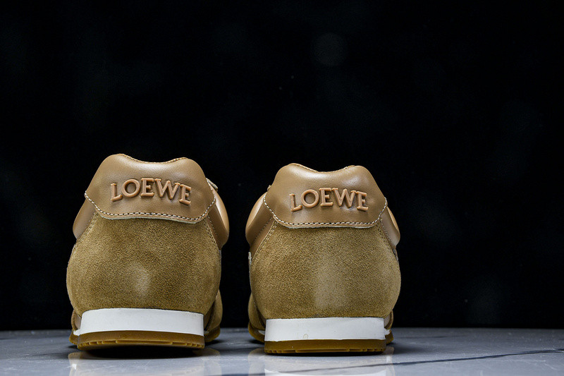 Loewe Ballet Runner