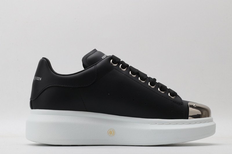 ALEXANDER MCQUEEN SNEAKER