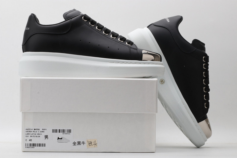 ALEXANDER MCQUEEN SNEAKER