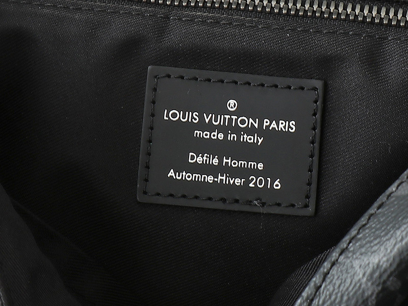 Louis Vuitton Messenger Voyager Monogram Eclipse PM Black