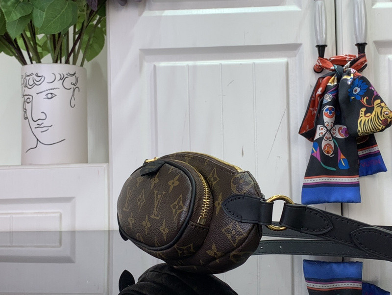 Louis Vuitton Keepit Damier Azur Canvas