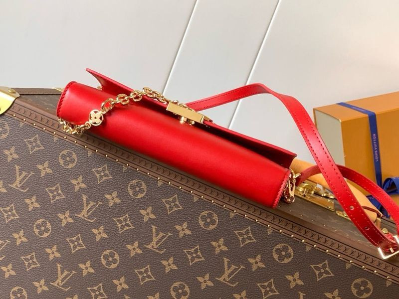 Louis Vuitton Wallet On Chain Capucines