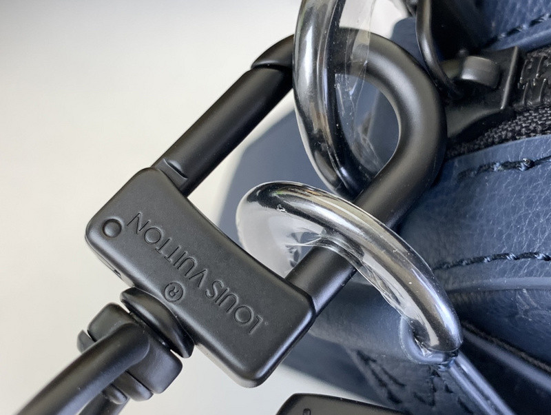 Louis Vuitton Trio Jm messenger ( BLUE)