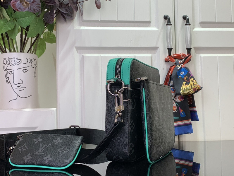 Louis Vuitton Trio Jm messenger