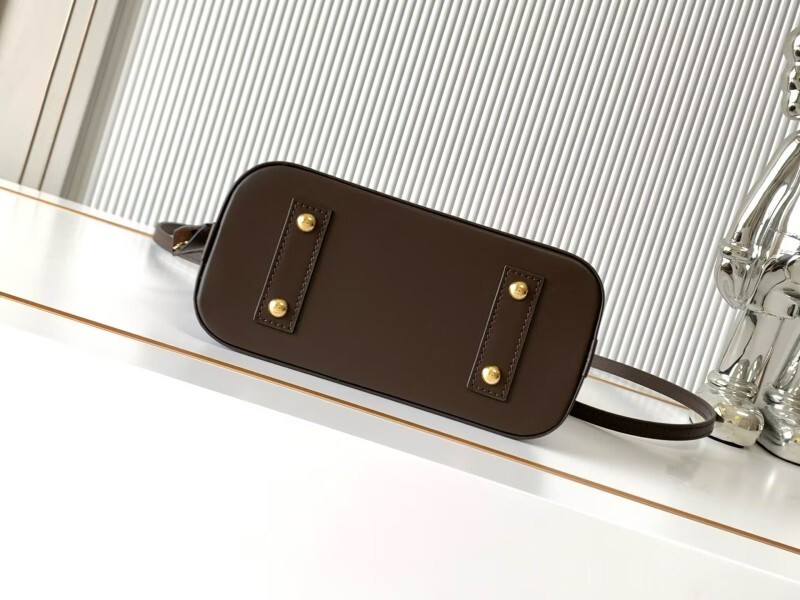 LOUIS VUITTON Alma BB Damier Ebene crossbody